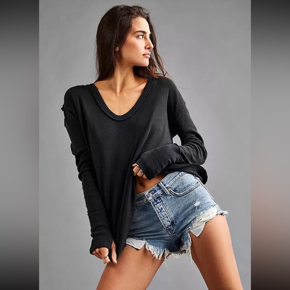 Free People Tops - Free People ✌🏼We The Free Colby Long Sleeve Tee Size Medium